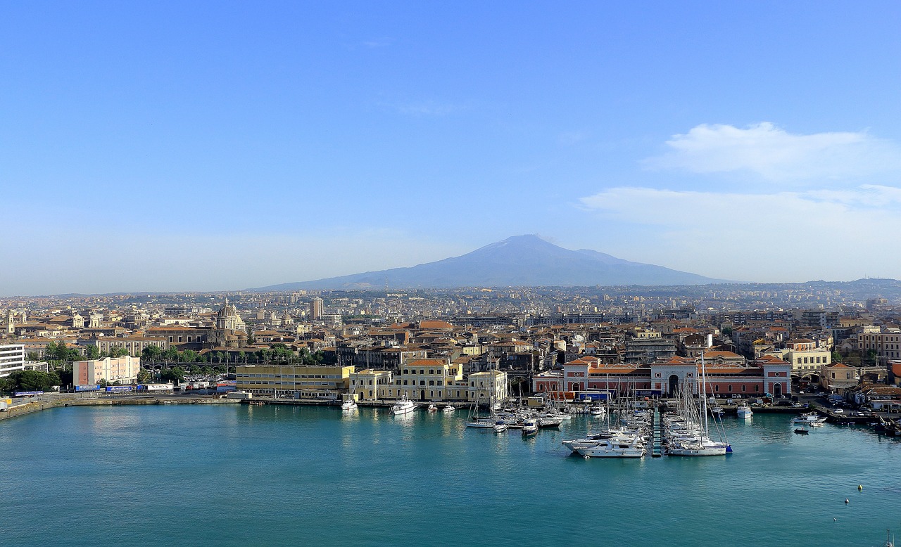 Build Your House on the Slope of Mount Vesuvius